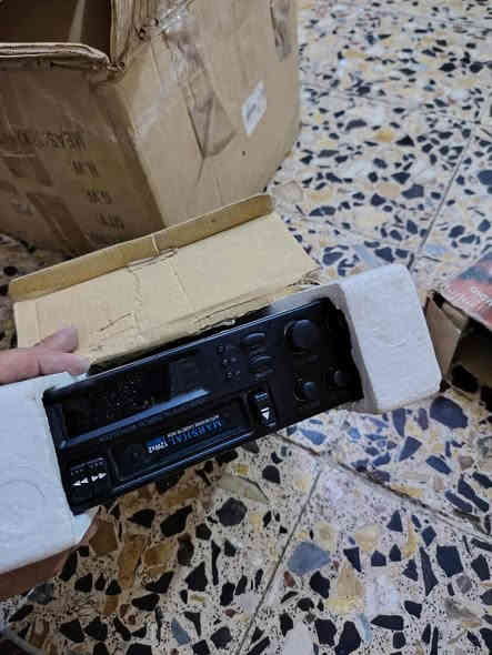 مرحبا اخوان مسجل سيارة نيسان بل كارتون سعره ٥٠ الف *********** يوجد توصيل محافظات
