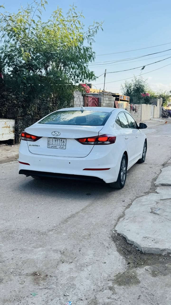 سلام عليكم سياره نوع النتره موديل 17سياره نضيفه مكينه كير حداديه جهازه مكينه مفتوحه والباقي تفاصيل بل سونار موجود بل صور سياره جديده سعر 110 الستفسار انتصل (***********)
