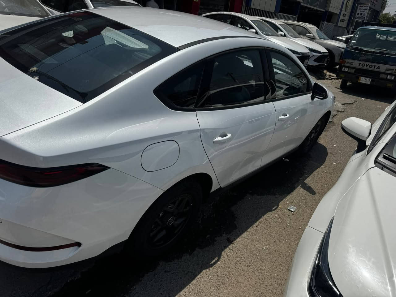 🚗 BYD Qin Plus 2025
💰 السعر: 19,600,000 دينار عراقي

✅ زيرو ومرقم كامل 

✨ مواصفات السيارة

✅ عدسات زنون

✅ إنارة LED أمامية وخلفية

✅ تحكمات ستيرن

✅ عدادات ديجيتال

✅ شاشة متعددة الوسائط

✅ كير كرستال

✅ مقاعد جلد فاخرة

✅ قطعتين تبريد

✅ حساسات خلفية

✅ كاميرا خلفية

✅ دخول وتشغيل ذكي (بصمة)

✅ هاند بريك إلكتروني

✅ أوتو هولد

✅ صرفية وقود اقتصادية جداً

🔥 من أكثر السيارات طلباً بالسوق بسبب مواصفاتها العالية وسعرها المناسب.

📍 معرض المميز لتجارة السيارات

بغداد - الكريعات - شارع الوقف السني 

📞 ***********
