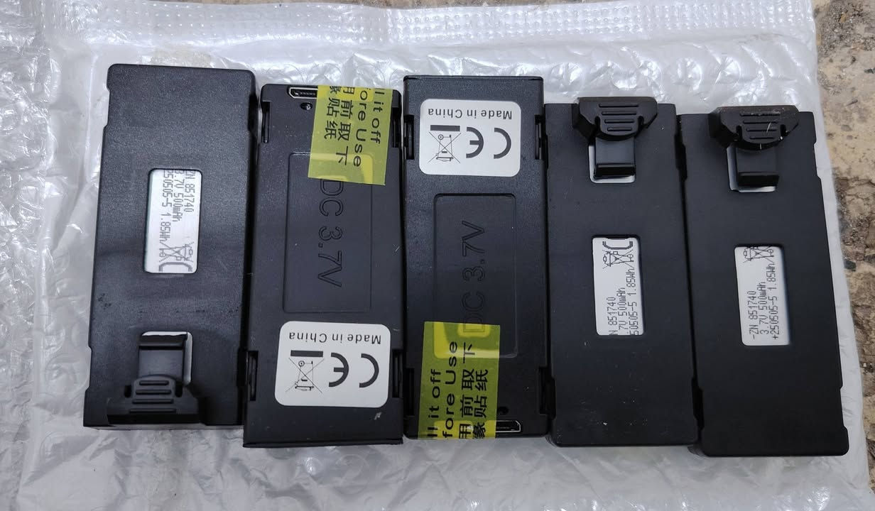 السلام عليكم شباب بطاريات ادرون شرط بعدهن بلسكيتر كلهن 20 على أول تم


**إذا كنت صاحب هذا الإعلان وتريد حذفه لأي سبب، رجاءا أرسل رسالة إلى الدعم الفني**