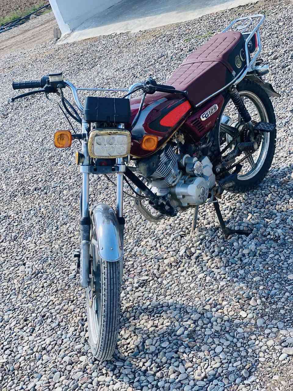 السلام عليكم
للبيع موطور سافان موديل 2020 السعر 350 وبي مجال

‭0780 942 0475‬
