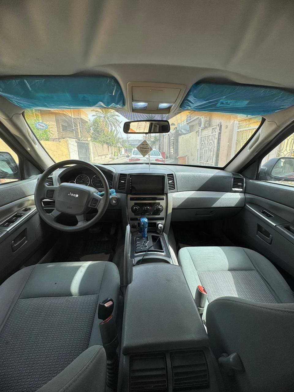 السلام عليكم جيب 2007  دبل أكسل بيع او مراوس ابشمالي لون ماروني بيها صبغ شبرين جامرلوغ خلفي رقم وسنويه جدد لل2029 مكينه 6سلندر سياره احلا من الصور سوتار مرفق بلمنشور شرط تحويل وكاله مكان السياره السليمانيه وكلار
السعر 95 وبيها مجال
الاستفسار
***********
