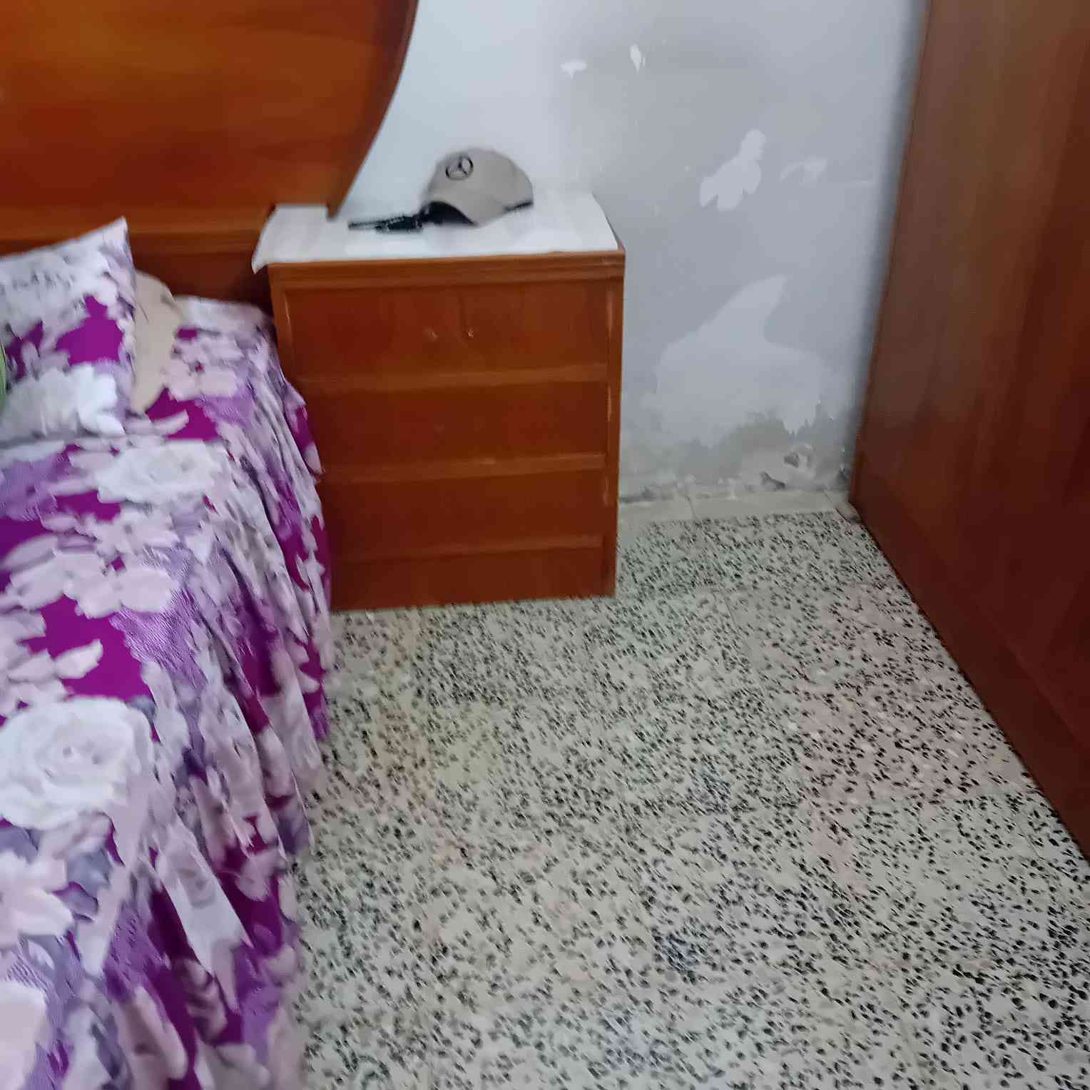 سلام عليكم غرفه نوم للبيع كلش نضيفه الشراي يراسلني سعر 250 و بيه مجال للطيبين


**إذا كنت صاحب هذا الإعلان وتريد حذفه لأي سبب، رجاءا أرسل رسالة إلى الدعم الفني**
