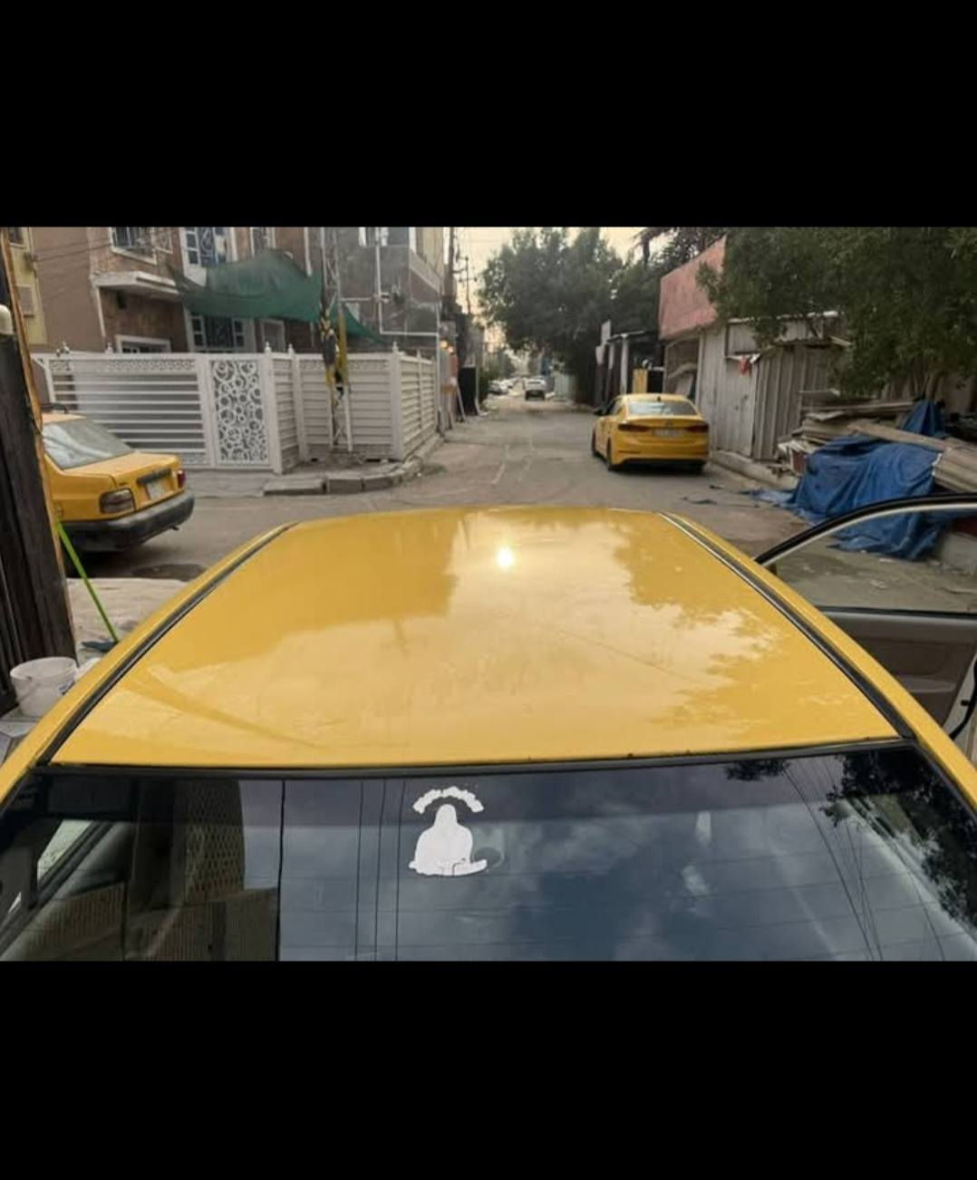 سلام عليكم
فيرنا هونداي موديل 2014

سيارة خير من الله مكفولة من ضربة

تبريد ثلج مالته تخم تاير جديد

دوشمة جديد بيه منضومة غاز

تعال كلب وشوف بعينك

معيودة جمالية فقط

بسمي سيارة شرط تحويل سنوية جديدة

سعره 70
***********
