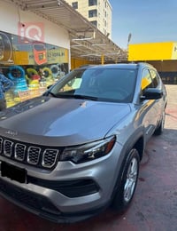 جيب كومباس • لاتيتود • ٢٩٠٠٠ كم