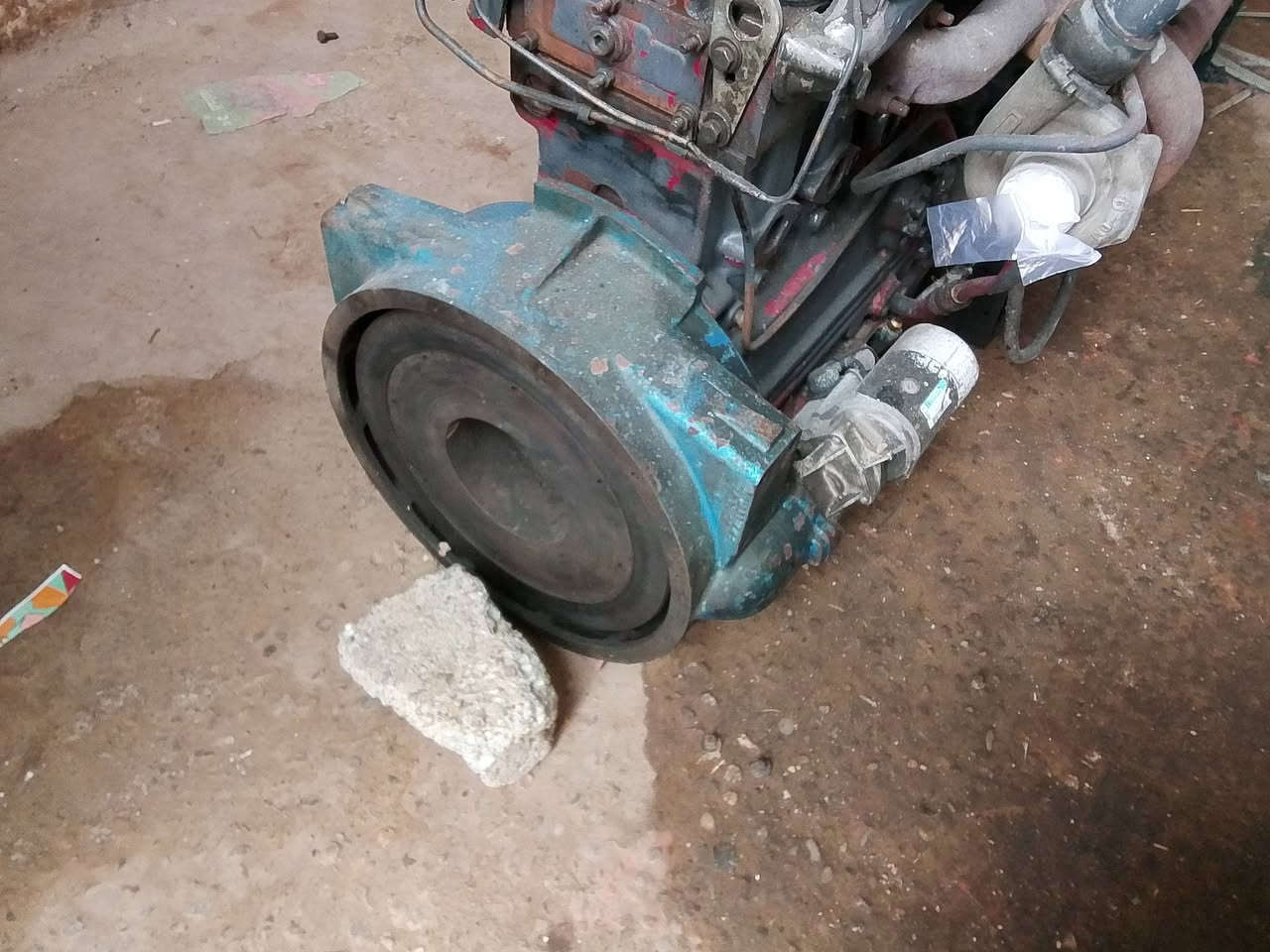 للبيع محرك بيركنز سته سوبر ابو تفاحه  ستندر لا صرف ولا نفخ ما مشتغل بالعراق استيراد من الامارات السعر 12 ورقه المكان جنوب الموصل ناحية الشوره /***********
