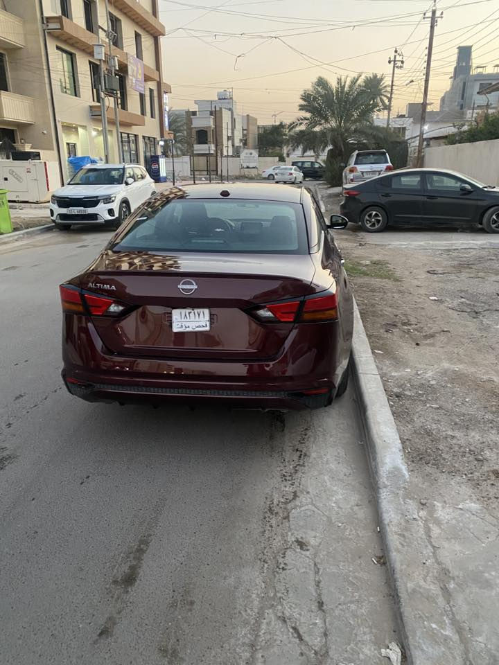 نيسان التيما 2025 sv   دخول جديد
تشغيل عن بعد 
توقف ذاتي 
رادار امامي جانبي  
شاشه كشن كهرباء 
ماشيه 22 الف 
بدون يرباك 
صبغ جامرلغ امامي فقط 
وشبر بارد باب خلف السايق 
صور الحادث مرفقة بالمنشور 
السعر 163
بغداد المنصور 
***********
***********
