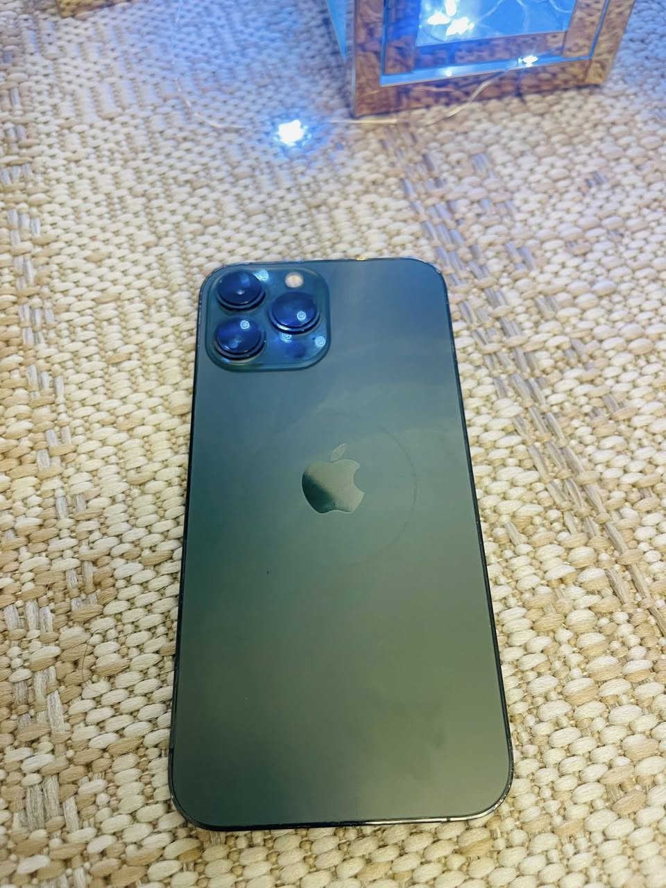 أيفون 13 برو ماكس مبدل فقط كامرة وشغال كُلة
ذاكرة 256 
بطارية 74جهاز للامانة ميصرف أبد 
الرقم ***********
المكان الدورة 
قيم بما يرضي الله

