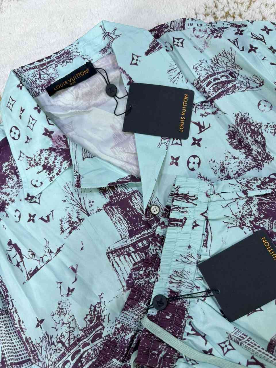 تراك رجالي قميص وشورت من ماركه لويس فيتون قماش صيفي باردقياس  L/xL


**إذا كنت صاحب هذا الإعلان وتريد حذفه لأي سبب، رجاءا أرسل رسالة إلى الدعم الفني**