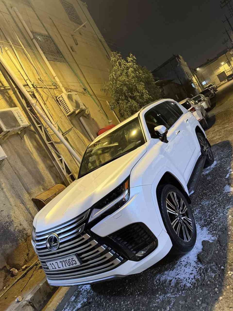 السلام عليكم
لكزز 2024 برستيج
مغلفه ppf ماشيه 12
وكاله ساز بسمي
سعرها 1150 وبيهه مجال
مكاني بصره ***********
