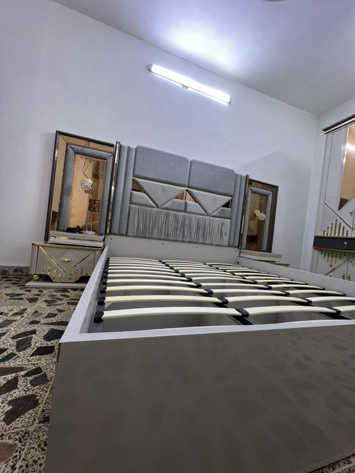 #فتح #نصب #صيانة 
كافة انواع غرف النوم  التركية
داخل الموصل 
*********** واتساب 
***********للاتصال
تم نصب هذه الغرفه في حي العربي 
وربط الاناره واظافة زواية حديد  للسرير للتقوية والامان
