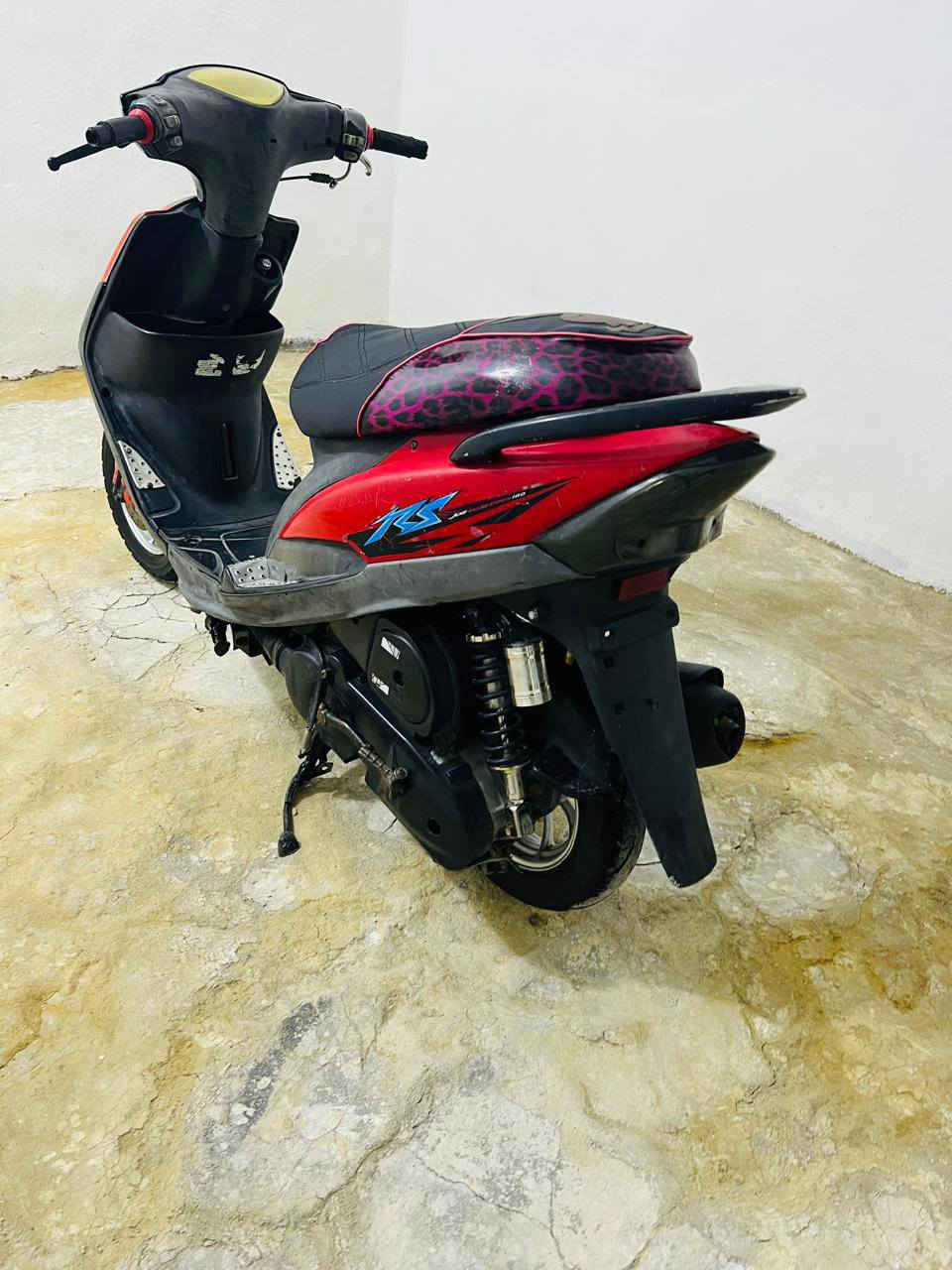 السلام عليكم ماكس عدله ختم واحد للبيع
تفاصيل خاص مفتوح 

المكان رميثه شراي راسني متوازي عليها
رقمي فقط واتساب ***********
