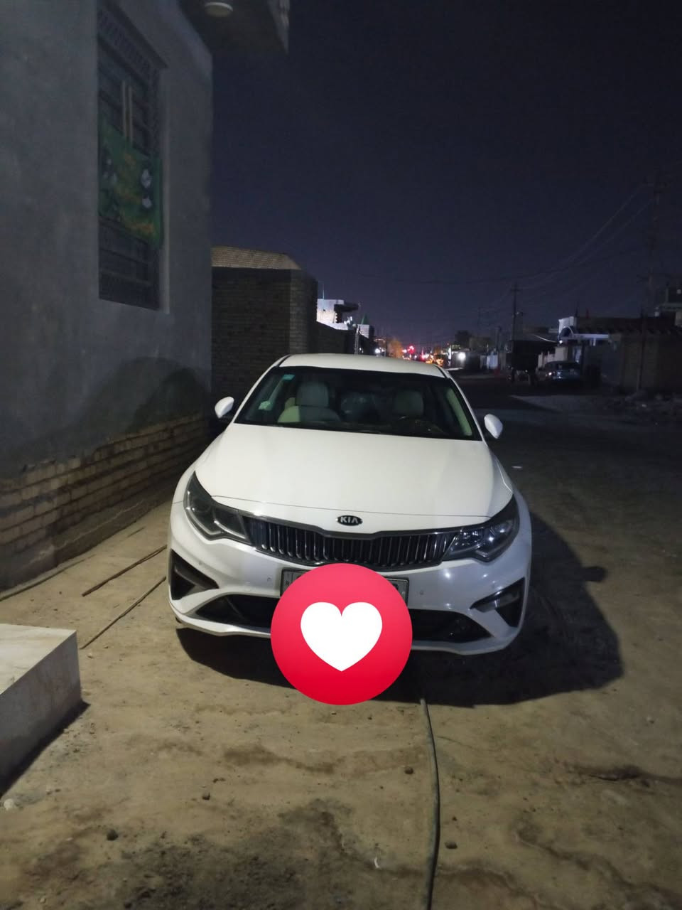 كيا اوبتيما خليجي موديل 2020 خليجي مكفوله كفاله عامه مكينه 2400 ماشيه 105 سياره جديده وضع الشركه رقم دولي تحويل ثاني يوم مكان السياره ناصريه مركز ***********
