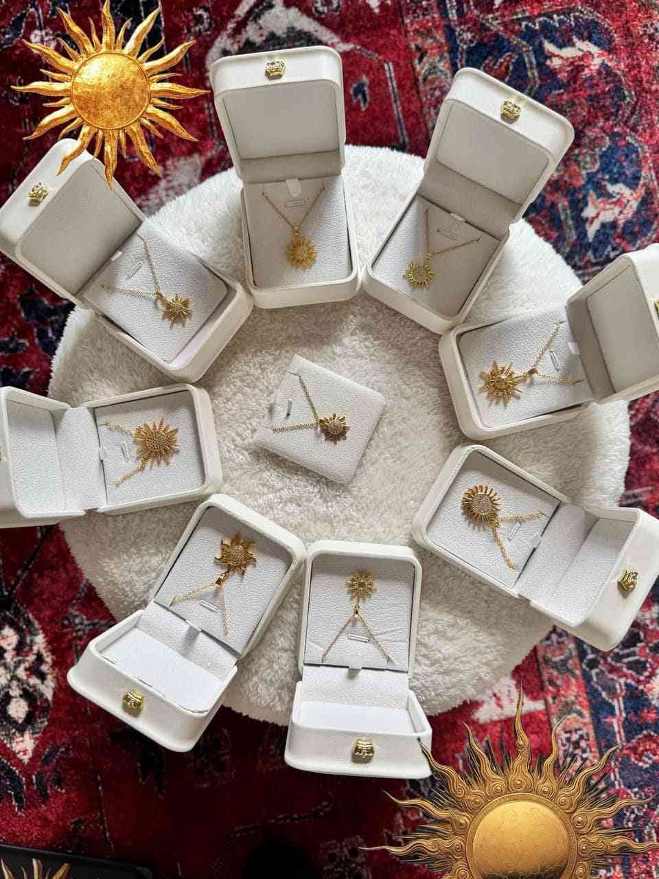 قلادة الشمس الترند متوفره بكل الاشكال الدرزن 40


**إذا كنت صاحب هذا الإعلان وتريد حذفه لأي سبب، رجاءا أرسل رسالة إلى الدعم الفني**