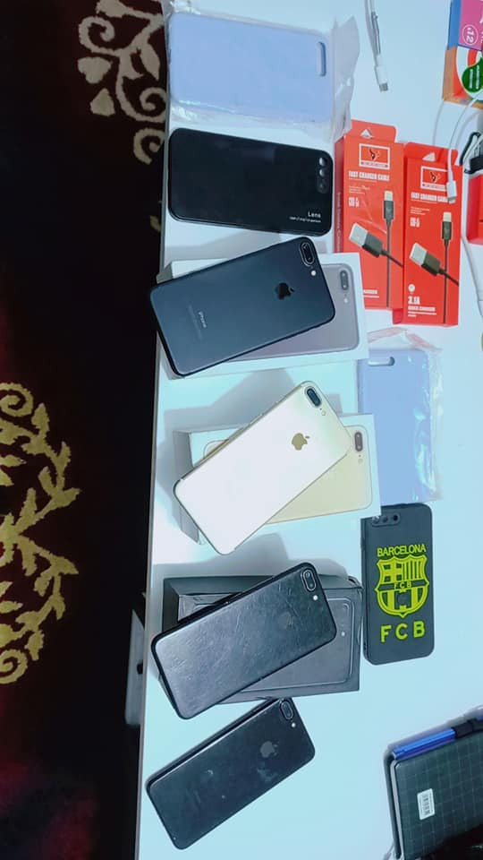 السلام عليكم 💙
ايفون 7 بلس
IPhone 7 plus
عدد 4
اي قطعة تعجبك حددلي عليها ادزلك فيديو عنها وعن تفاصيلها كامله
الملحقات كارتون + كيبل شحن جديد + حافظة جديدة او مستخدمة حسب اختيارك + التوصيل مجاني
ملاحظة * الاجهزه كلهن سيمكارت شغال ✅
رحمه لهلك شوف التفاصيل كلها ورحمه لهلك لا تكتب سعر بالتعليقات ورحمه لهلك لا تحجز اذا ما متأكد 
سعر القطعة 85 الف مع التوصيل نهائي ثابت ثابت ثابت ✅
رقمي *********** واتساب
عنواني محافظة واسط ❤️
توصيل موجود لجميع المحافظات مجاني ✅
ملاحظة * رجاءاً ما يعجبك المنشور اعبر ولا تعلق بسعر او تعليق سلبي تريد تعامل خاص واخليك على راسي
