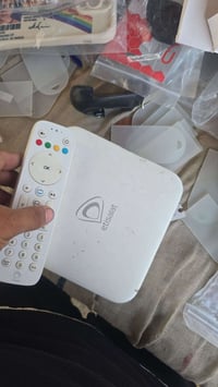 تيفي بوكس • اتصالات • حالة ممتازة