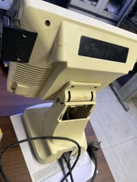 شاشه كاشير للبيع  07721050640 مكان عويريج قرب باب الاغا سعر ٣٥٠ وبيهة ...