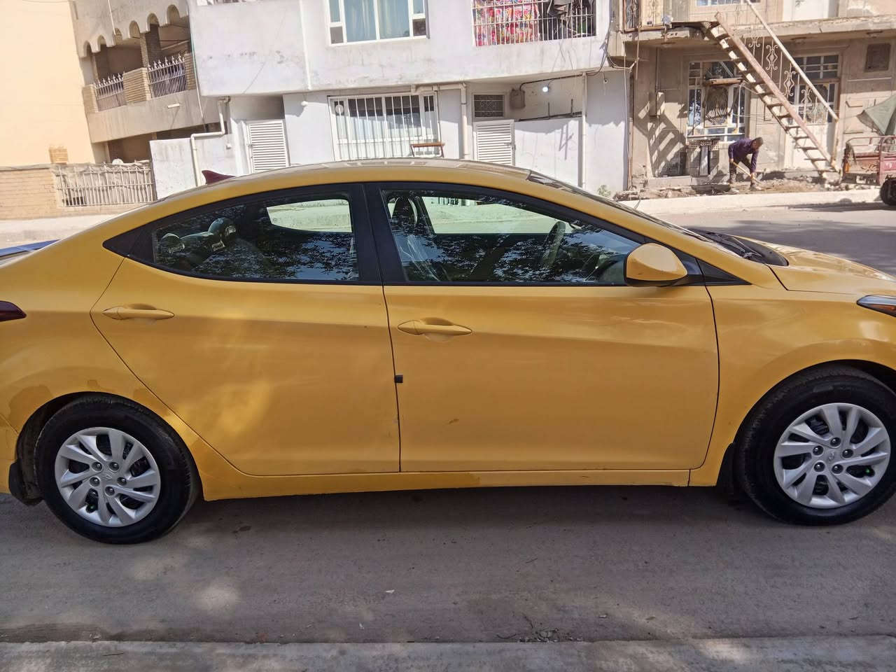 السلام عليكم النترا مديل2014وارد أمريكي حادث بنيد فقط بدون دوخل السيارة جديده وجاهزه مكينه وكير وحداديه وصدر مكفولات مكينه1800دوش العنوان بغداد رقم الهاتف *********** السعر 92وبي مجال شي بسيط
