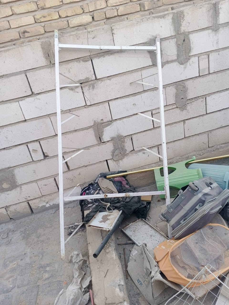 السلام عليكم رفوف وحديد للبيع مع جام خان اللمنيوم جديد ونضيف الجام خان زوج ب100 وبيهن مجال والرفوف والحديد انت قدرهن وبخدمتكم
#الجميع


**إذا كنت صاحب هذا الإعلان وتريد حذفه لأي سبب، رجاءا أرسل رسالة إلى الدعم الفني**