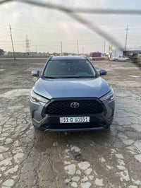 كورالا كروز 2024للبيع امريكي  حادث 3 قطع السعر 165 وبيها مجال للستفسار...