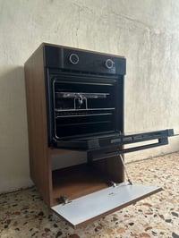 فرن كهربائي من شركة Otec مستخدم اقل من شهر  مع ميز كامل  للبيع بسعر 32...