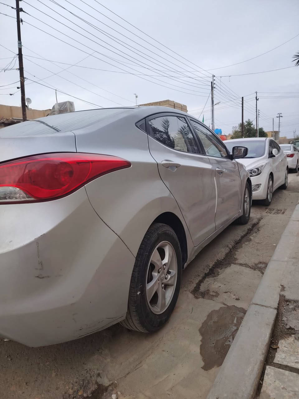 سلام عليكم
للبيع ألانتره أفانتي موديل 2012 كوري مكينه 1600
سياره حلوه طخات بصيط رقمها بصره سنويه بعدها ما منتهيه السعر 90 وبيها مجال/ المكان ميسان المشرح / رقم الهاتف *********** خاص ماجوب
