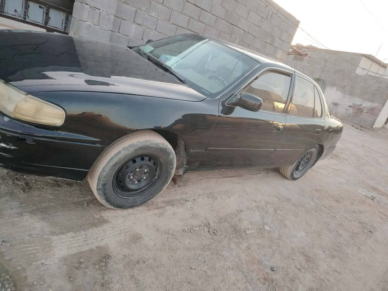 تويوتا كامري للبيع موديل ٩٥ فول اوتوماتيك كير بلادي بدون تحوير محرك ٢٢٠٠ مصبوغه عام للجماليه هزه ورقم انكليزي جديد ضربه بجاملغ الخلفي معدله ع البارد تحويل ثاني يوم السعر ٤٩  مكاني الفلوجه ***********
***********
