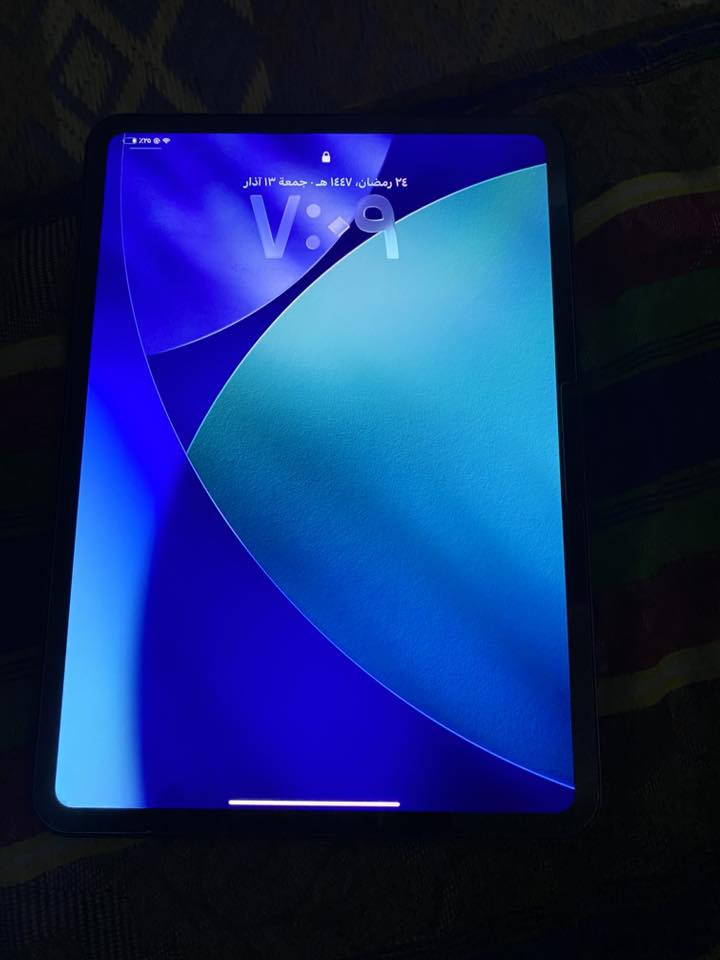 متوفر ايباد m/4 باتري 90جهاز جديد ونضيف مكانة الدورة المهدية سعرة 900وبي مجال متواجد خاص ورقم ***********
