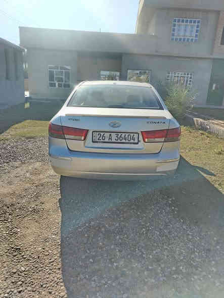 للبيع سوناتا ٢٠١٠ خليجي
رقم صلاح الدين دولي 
السياره بأسم واحد من العرب 
شرط التحويل 
سنويه ٢٠٢٦ 
محرك ٤ سلندر ٢٤٠٠
بيها ٤ قطع ونص باب السايق صبغ رش فقط 
وقطعتين تبديل مثل ما موضح بالسونار 
السعر 105 بيها مجال للشراي 
المكان... الشرگاط.. قرية الخضرانيه 
للاستفسار الاتصال على الارقام... 
***********
***********
