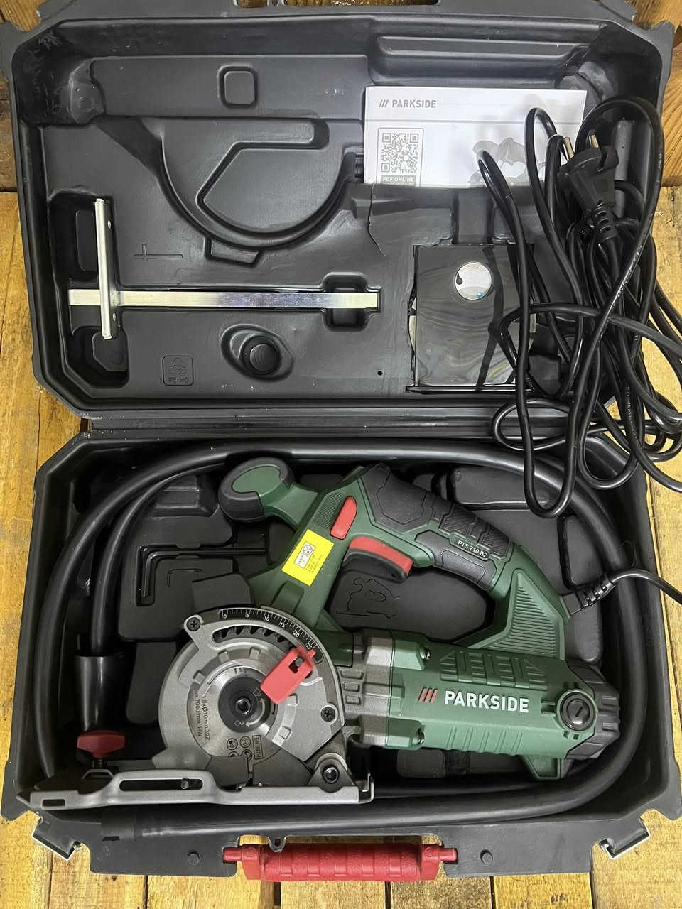 من رخصة الادمن المحترم


**إذا كنت صاحب هذا الإعلان وتريد حذفه لأي سبب، رجاءا أرسل رسالة إلى الدعم الفني**