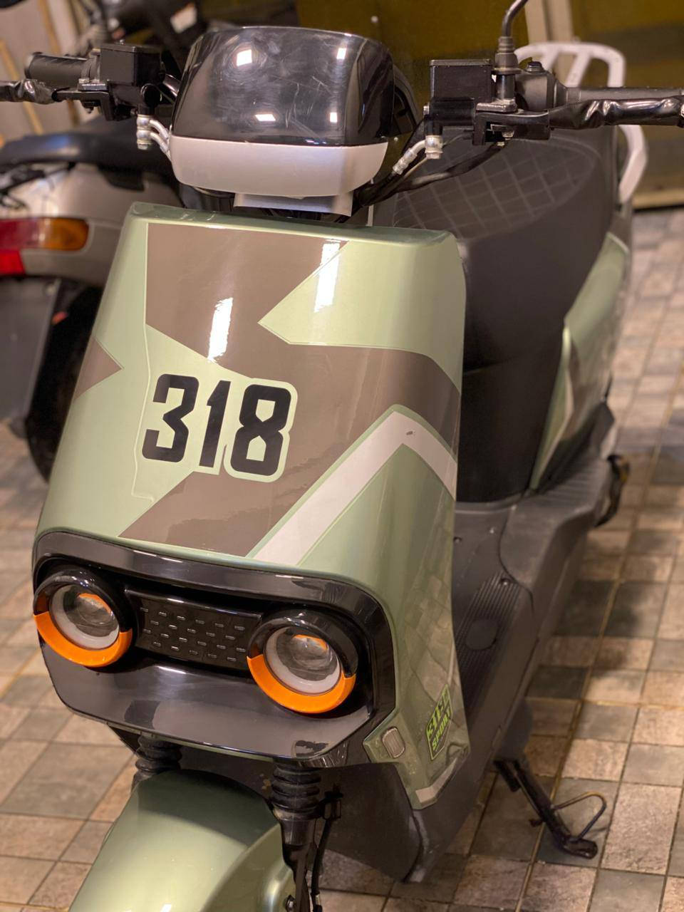 ماطور شحن 318 معروفه مواصفاته
ماطور شحن 318 معروفه مواصفاته
6 بطاريات كبار بك رجوع شاشه شغاله تثبيت سرعه فول الماطور سويجين بصمتين
بي ملاحظة الماطور باتري واحد نفخ وبدلته ابيعك بطاريات فحم بس ماطور جديد اشيل حك البطاريات
سعر 450 قفل 
مكاني موصل حي الفلاح
***********
