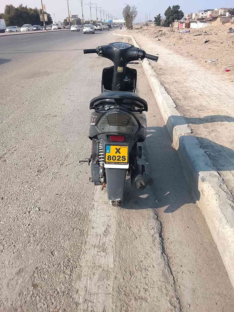 ماكس عدله نظيفه نكره سلف هورن قفال صندوك دراجه كامله شتريته مامفتوحه ابيع يجي يفحص وياخذ مكاني موفقيه سعر ٥٥٠  رقمي ***********
