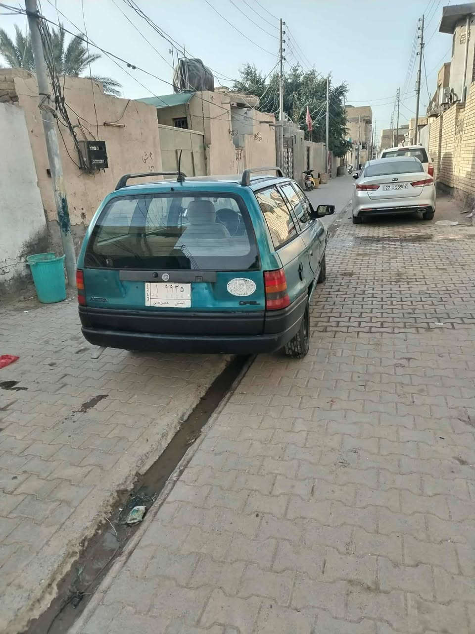 سلام عليكم مكلف بل نشر أوبل استره ستيشن موديل ٩٣محرك ١٦ سياره خير من الله مكينه وگير شرط حداديه جديده تخم تاير كهربايات شغاله كابريته ودوش جدد ستوني شادهن سياره ماتخسر عليها بس دهن و بانزين
*********** واتساب أو اتصال
