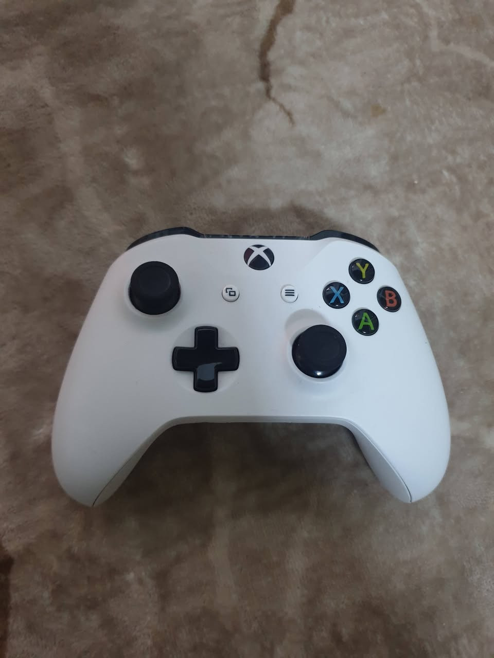 جهاز حيل نضيف و مستخدم قليل السعر 195 بي مجال بسيط الجهاز بي العاب حلوه و كثيره اي استفصار راسلني خاص مكاني الموصل جانب الايسر


**إذا كنت صاحب هذا الإعلان وتريد حذفه لأي سبب، رجاءا أرسل رسالة إلى الدعم الفني**