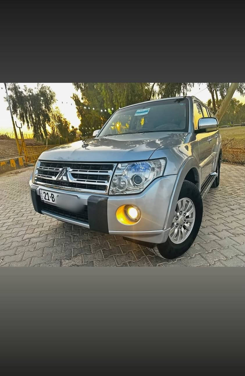 سيارة باجيرو 2010الون سلفر
تبريد خير من الله ثلج وتدفئة  كامل 
السيارة اي نقص مابيهة 
لا تنقيص ولا تبخير ابد خير من الله 
سيارة نظيفة داخل وخارج 
ومحرك المرغوب 3500
كير خير من الله رقم السيارة سليمانية مميز 
السيارة بسمي بيهة قطعتين صبغ بل جوملغ 
بدون اي حادث
السعر (135)وبيهة مجال 
رقم الهاتف (***********)

مكان السيارة ديالى
