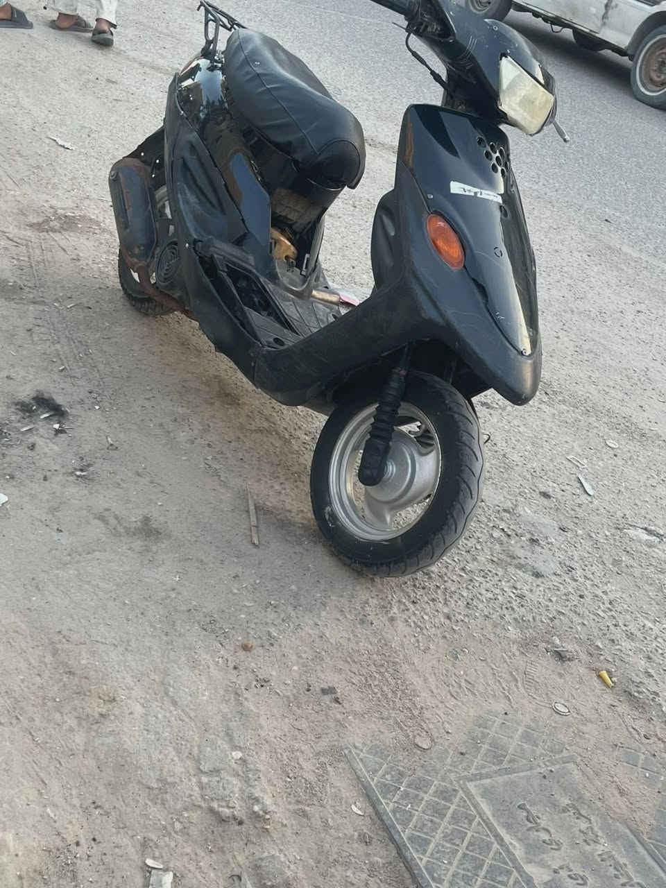 سلام عليكم درجه بيجي للبيع كامله مكينه ناعمه خير من الله لايت هورن اشاير كهربائات شغله عوزه باتري مكاني ناصريه مركز سعره 180 وبيه مجال مستعجل علئ بيعه وهذا رقمي ***********
