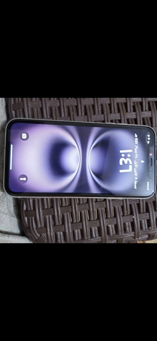 اكس ار كلش نضيف بطاريه 73ذاكره 128 ***********
