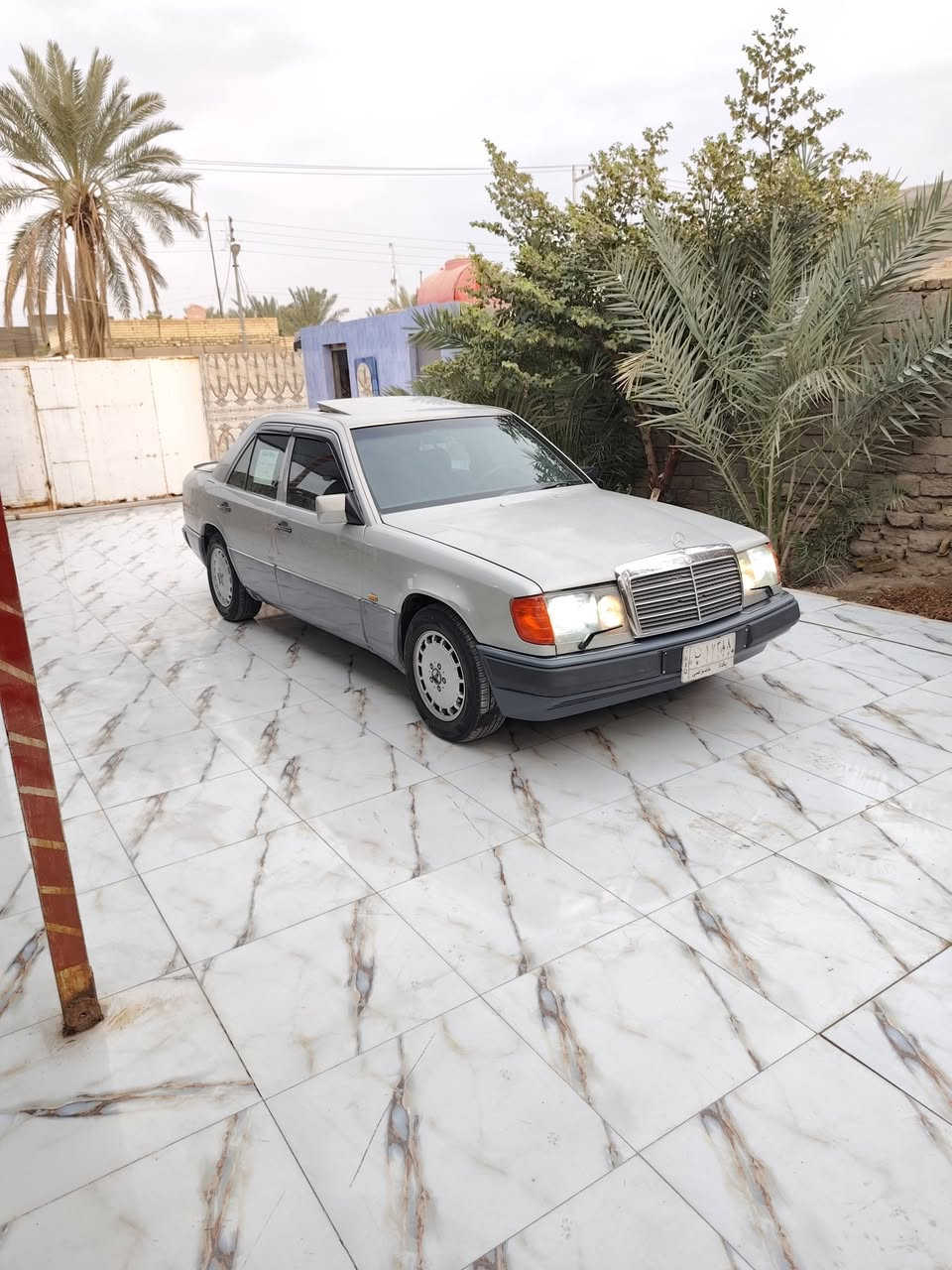 يا الله السلام عليكم مرسيدس دوب للبيع حلو نظيف 300 موديل 91 سياره كلش نظيفه وحلوه على البلاد قواعد بلاد برانكيت بلاد تخم تاير حداده من الطول للطول جديده مكينه وقير جدد في في تي مال بطه سياره نظيفه معنى الكلمه مال جني مو مال بيع اي نقص ما بيها سياره جاهزه للاخير رقم بغداد سياره باسمي تحويل ثاني يوم باسمك سعر 75 بيها مجال كشن كهرباء منظومه لايت الزنون ابو الفان سياره كفاله مكاني بصره قضاء المدينه***********
