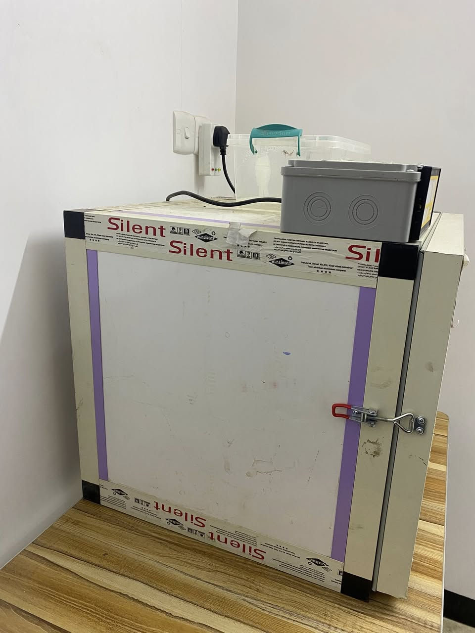 فقاسة تقليب اوتماتيك المنيوم 130 بيضة مجهزة بأجهزة قويه نسبة التفريخ 99‎%‎ صنع محلي وخير من الله السعر 200 قفل مكان حي الفارس . 

قفل 200 🔒بدون عملة


**إذا كنت صاحب هذا الإعلان وتريد حذفه لأي سبب، رجاءا أرسل رسالة إلى الدعم الفني**