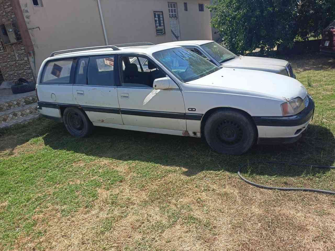 اوميگا 20 ستيشن موديل 92 گير تومانيك 
كلها شرط ومكفوله سنويه عظم لل29 المكان القياره السعر 24 وبيها مجال للطيبين 
***********
