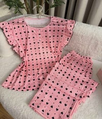 بضاعة جديدة • جملة • ملابس