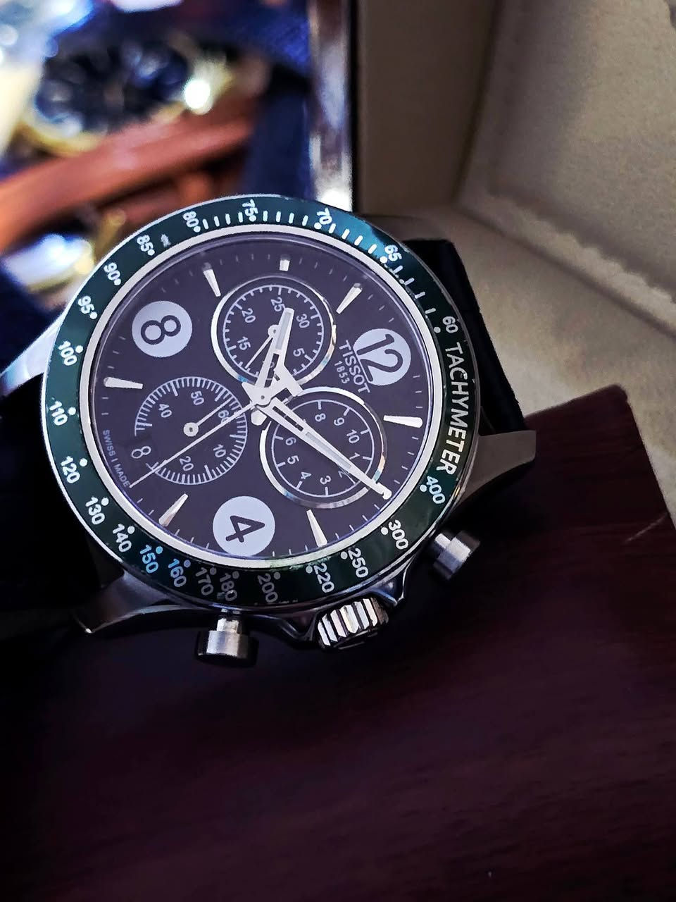 تيسوت
سويسري اصلي بطارية 
كونوكراف ستوب وتش سناتر شغاله 
جام زفير 
سير جلد مستبدل 
نظيفه جدا 
قطر ٤٣
١٤٠ دولار 
المكان اربيل 
يوجد توصيل 
Samer Akeel AlJboory 

https://www.tiktok.com/@samerakeelwatch?_r=1&_t=ZS-92XzzfzgLln


**إذا كنت صاحب هذا الإعلان وتريد حذفه لأي سبب، رجاءا أرسل رسالة إلى الدعم الفني**