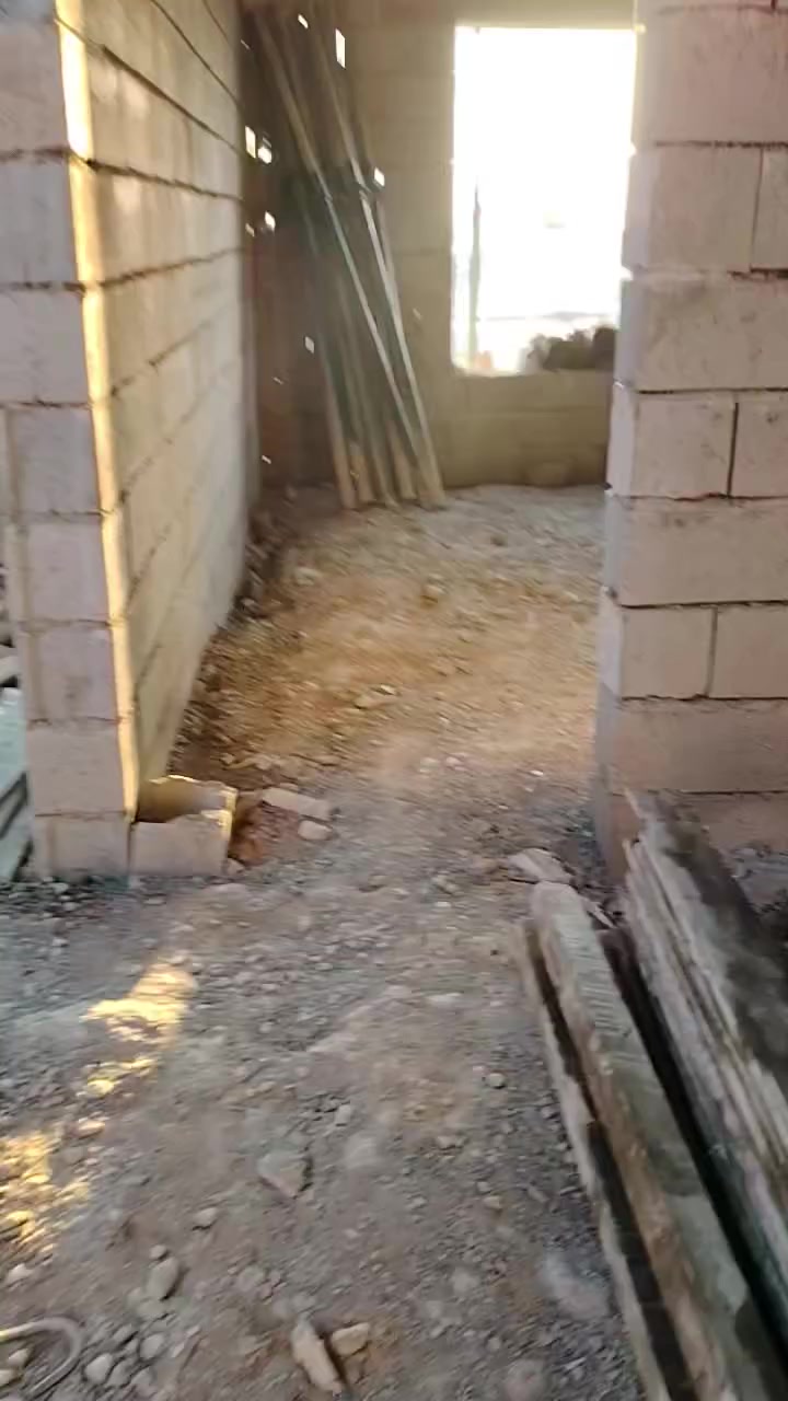 السلام عليكم هيكل للبيع قريه الصياد الشارع تبليط مي وكهرباء المساحه ٢٥٠متر السعر ٢٨ مليون 
*********** مقابيل بيوت الصياد
