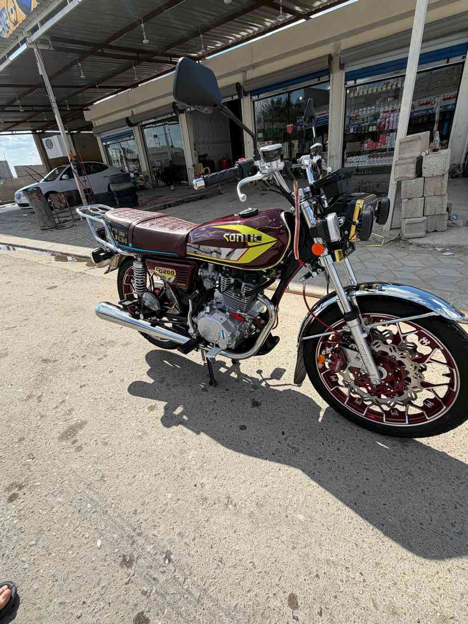 السلام عليكم سيفان للبيع نضيف حيل على وضع الشركه ثاني تبديله دهن على يدي من المحل  للبيت ومدري حيل موديل 2025 رقم تليفوني *********** السعر 850وبي مجال قليل المو شراي لتعبني ولا تعبك والسوك بي كلشي مكاني البوعجيل
