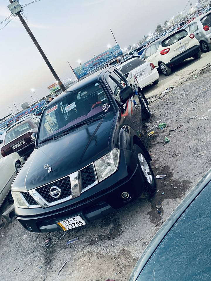 ناڤارە مۆدیل2012 بۆفرۆشتن سەیارەکە سێ پارجەی سبوغە بێ لێدران سەیارەکە گێر مەکینە وەرگەراو براوەو تەحویل بەشەرت سەیارەکە گازە  وگێر حادیە بەس سەیارەکە جرکەی تێدانیە تەقەو رەقە بەشەرت جوار تایەو ویلی لۆکی لەسەرە کوشن جلد سەیارەکە مالی بارە سحری 77 هیج غەرامەیەکی لەسەر نیە  رقم ***********        *********** أربيل, العراق
