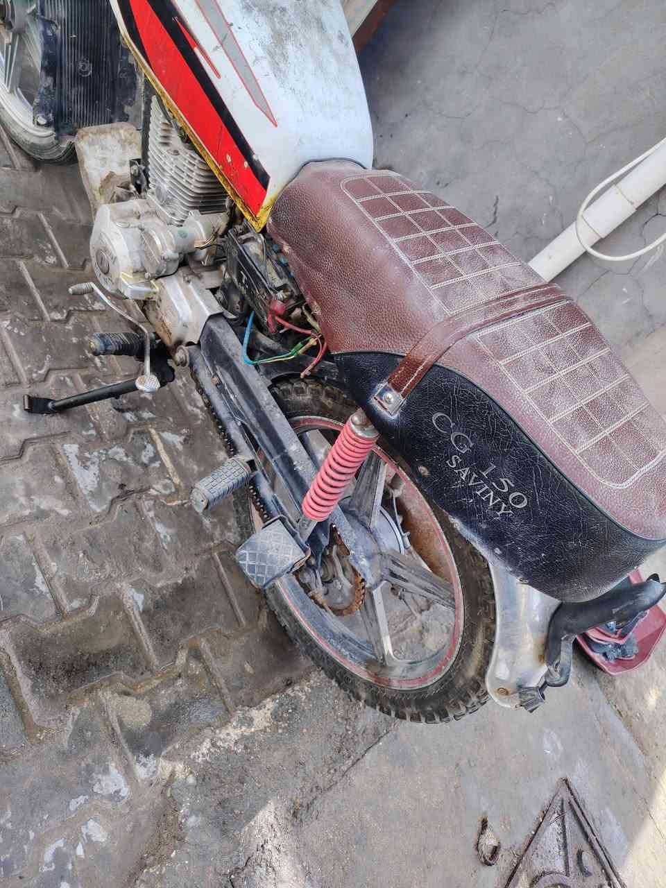 دراجه لبيع خمسه كير اوراقهه ضايعه


**إذا كنت صاحب هذا الإعلان وتريد حذفه لأي سبب، رجاءا أرسل رسالة إلى الدعم الفني**