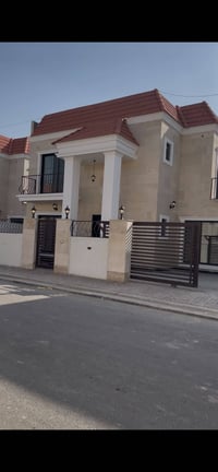 مجمع اسد بابل ١ • ٢٥٠م • ٥ غرف