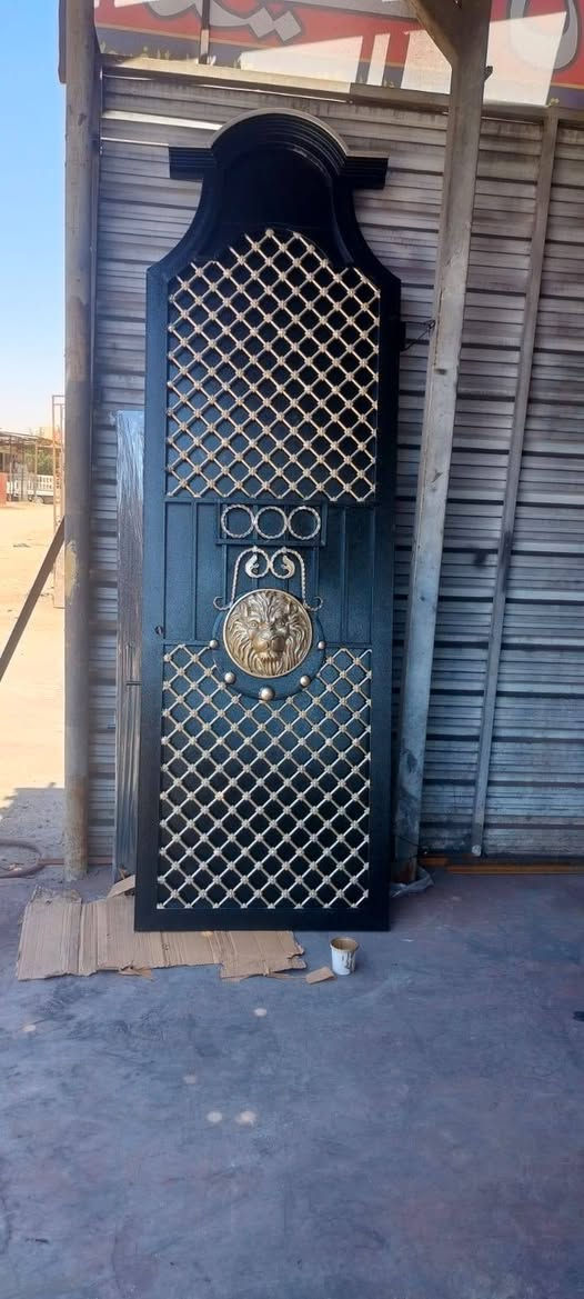 معمل حداده بركات الزهراء باب وشباك سقايف الكي سبان محجرات كرفانات وجملونات عنوان كربلاء المقدسة حي الصناعي ***********
