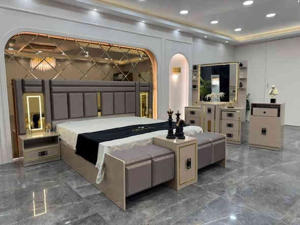 تم تفريغ موديل  سيرو 
متكون من 10 قطع 
كنتور مع الملحق 3 امتار و40سم 
سرير مخزن 
شازلون مخزن 
كومدي أناره 
ميز تواليت أناره 
مراية 
طابورية 
سكك 3مراحل 
برغي مع چوي حديد 
ظهر بلوك 
السعر مليون  ٥٢٥الف
للحجز ***********
