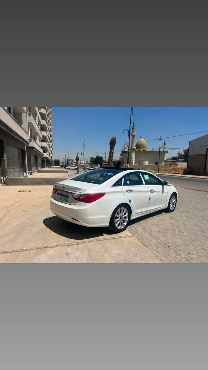 هونداي سوناتا خليجي موديل2010
سياره فول موصفات 
بصمه+بصمه تشغيل 
بانورما فتحتين
كشنات جلد +مخمل
كشن كهربائي
حساس خلفي
مرايه شفت+مرايه اشاره
ويل 18
تبريد مركزي+تبريد لمس
يدان نيكل
لايت زينون 
لايت متحرك تصعد تنزل
شباك امامي نيكل بلادي
بك لايت شمعه
تثبيت سرعه
تحكم ستيرن+بلتوث
محرك 2400 مافتوح بشرط اي عيب مابي
سياره كفاله عامه لا صبغ لا بارد لا فتح لا تبديل 
بشرط تحويل شراي تخابر *********** كركوك, العراق
